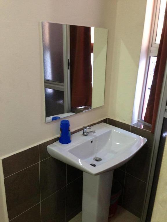 Dg One Stop Budget Hotel Ipoh Szoba fotó